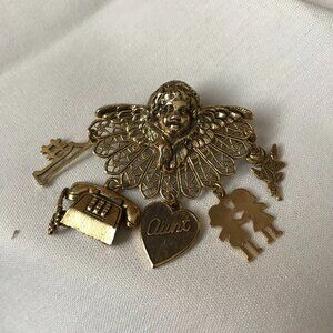 Vintage Antiqued Goldtone Cherub "Aunt" Brooch w/5 Dangling Charms